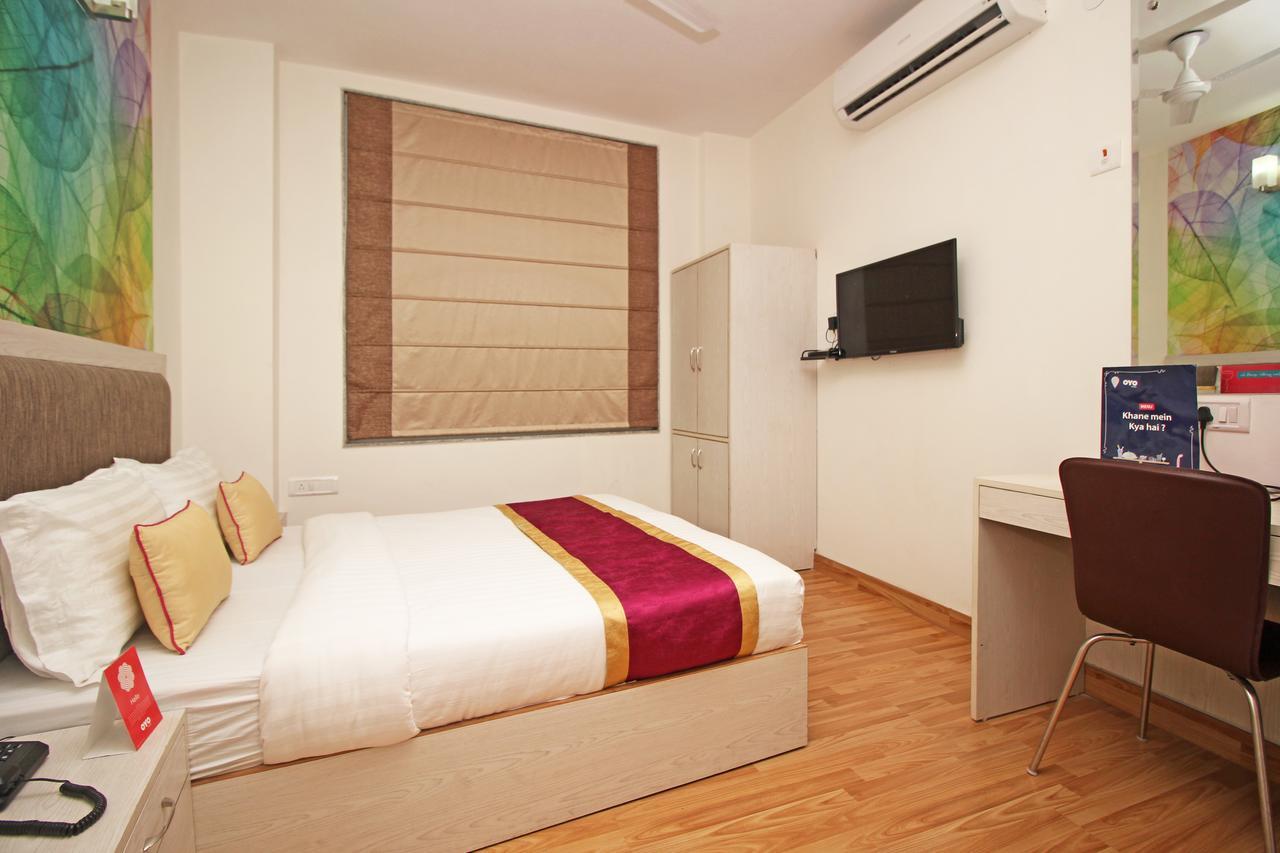 Hotel Nanak Residency Nuova Delhi Esterno foto