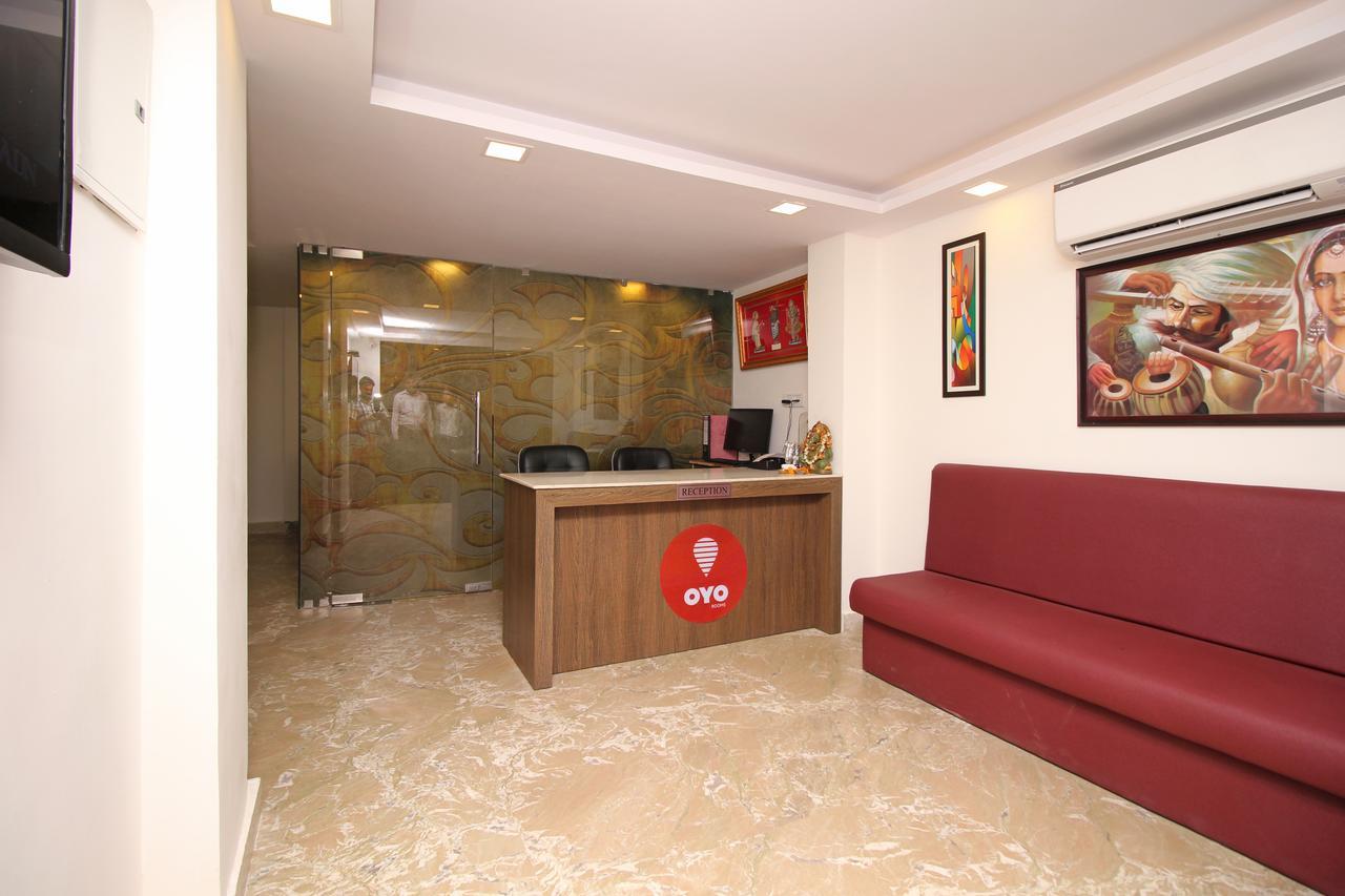 Hotel Nanak Residency Nuova Delhi Esterno foto